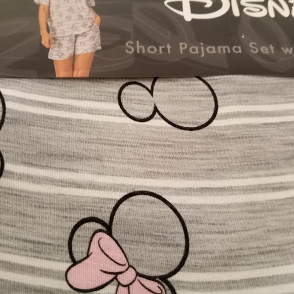 Disney Women's 2 Piece Short Sleeve Shirt & Short Pajama Set Minnie Mouse Sz XXL - Picture 6 of 6
